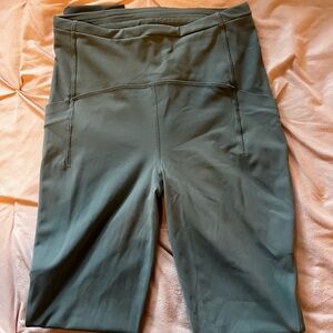 Lululemon Blue/Green Wunder Under Leggings